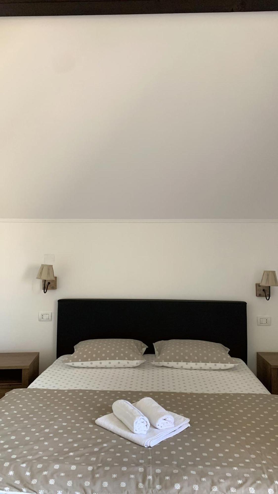 Casa Paunescu Milostea 외부 사진