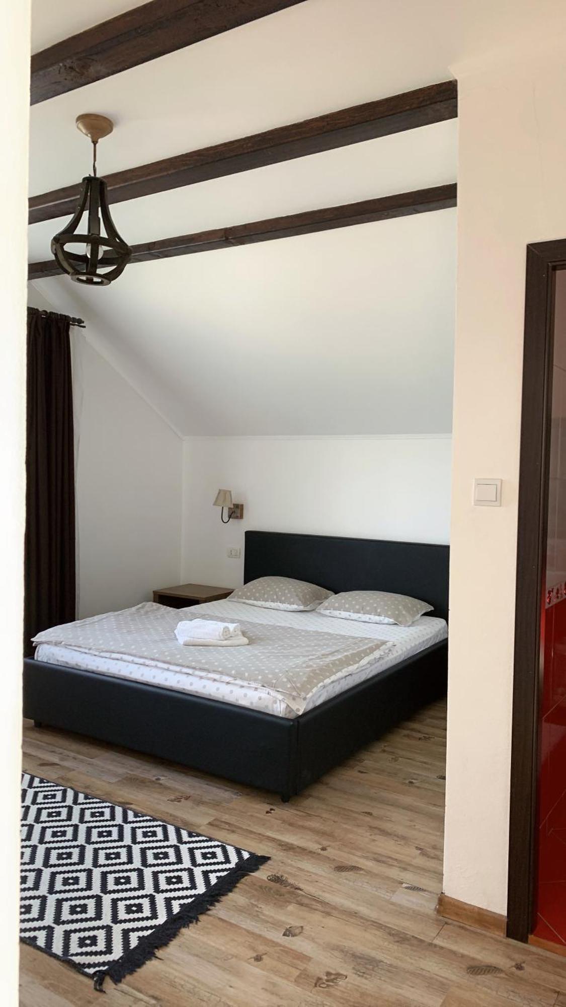 Casa Paunescu Milostea 외부 사진